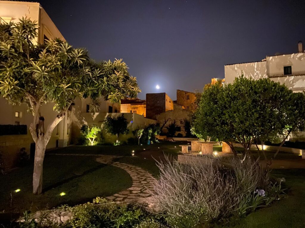 Degustazioni in giardino a Palazzo Bonelli-Patan&eacute;