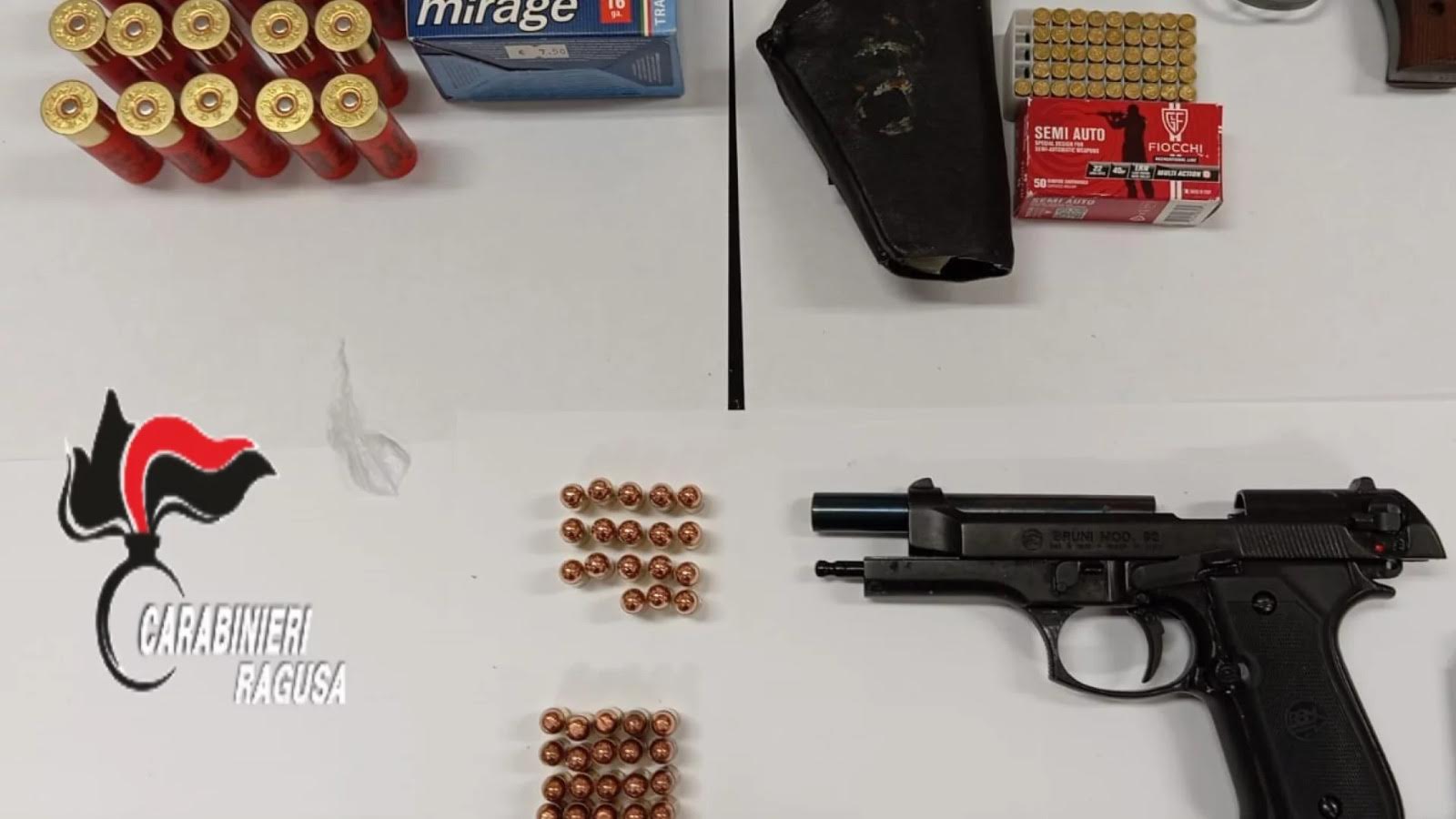 Il 44enne modicano con la pistola clandestina