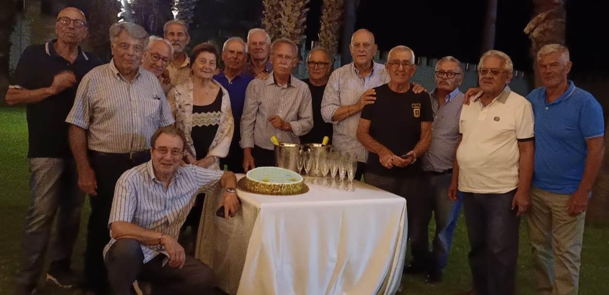 A Modica la rimpatriata della 5C di ragioneria a 54 anni dal diploma