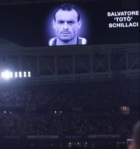 Il commovente omaggio del Bernabeu a Totò Schillaci. VIDEO