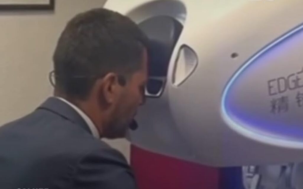 Chirurgo italiano in Francia rimuove rene a paziente in Cina col robot