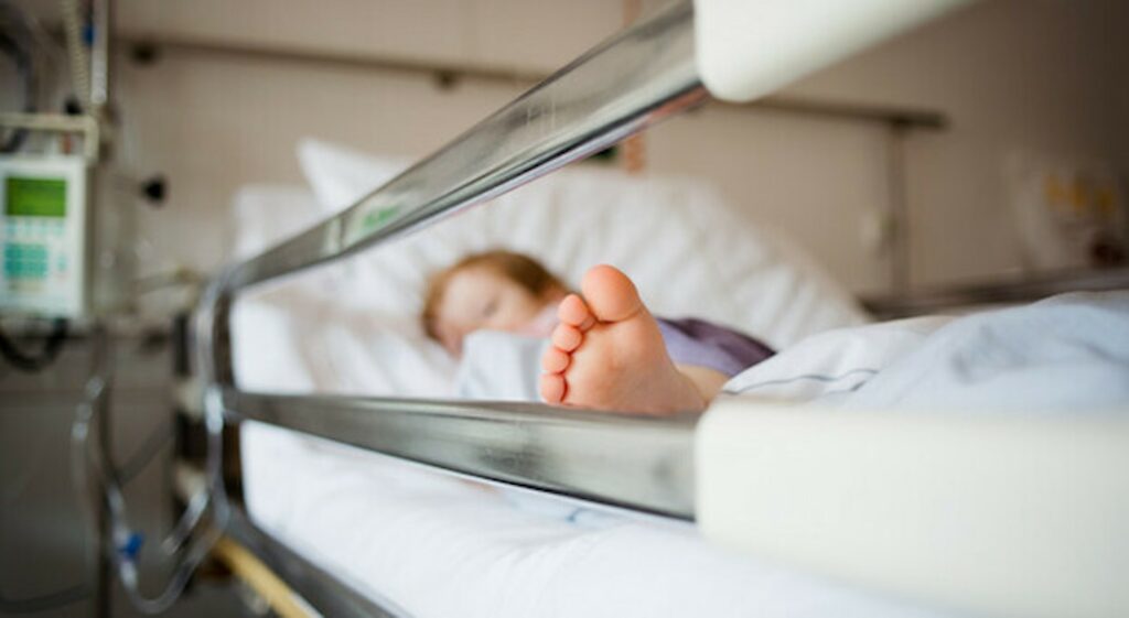 Bimba in coma dopo incidente Modica-Ragusa, guarisce