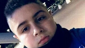 Bimbo morto travolto da una porta di calcio, a processo sindaco e vice