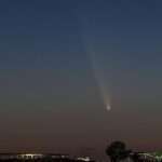 La cometa C/2023 A3 tsuchinshan atlas vista da Punta Braccetto
