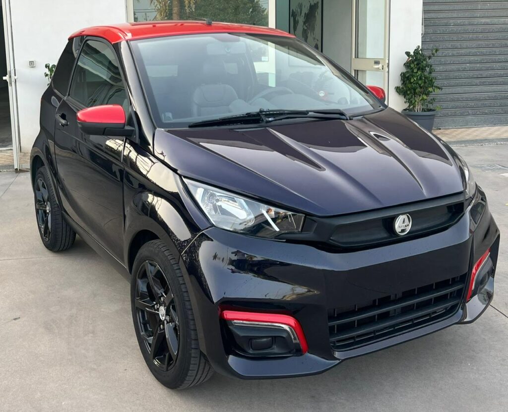 Vendesi Aixam City a Modica