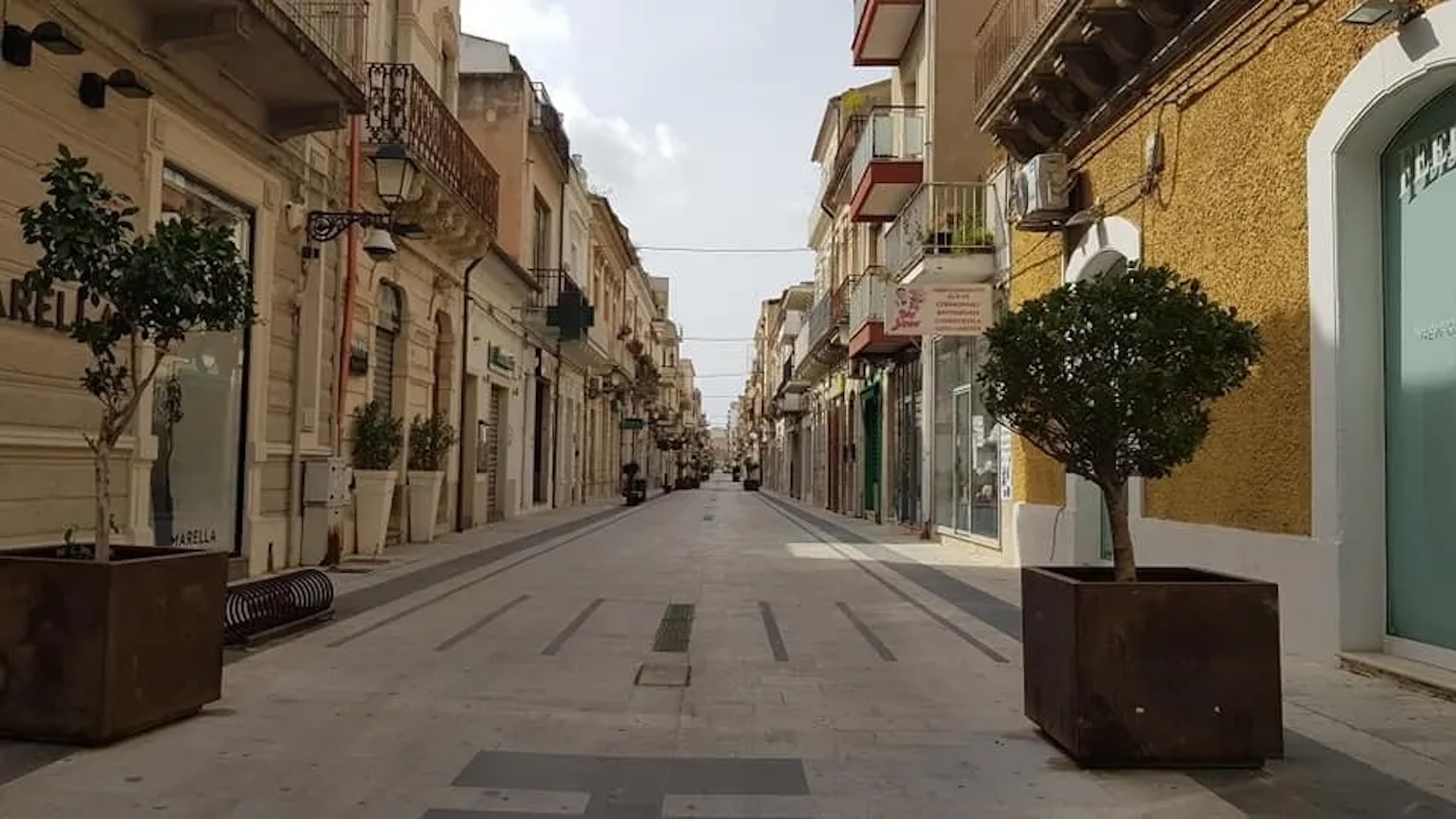 Rissa in via Cavour, 5 giovani denunciati