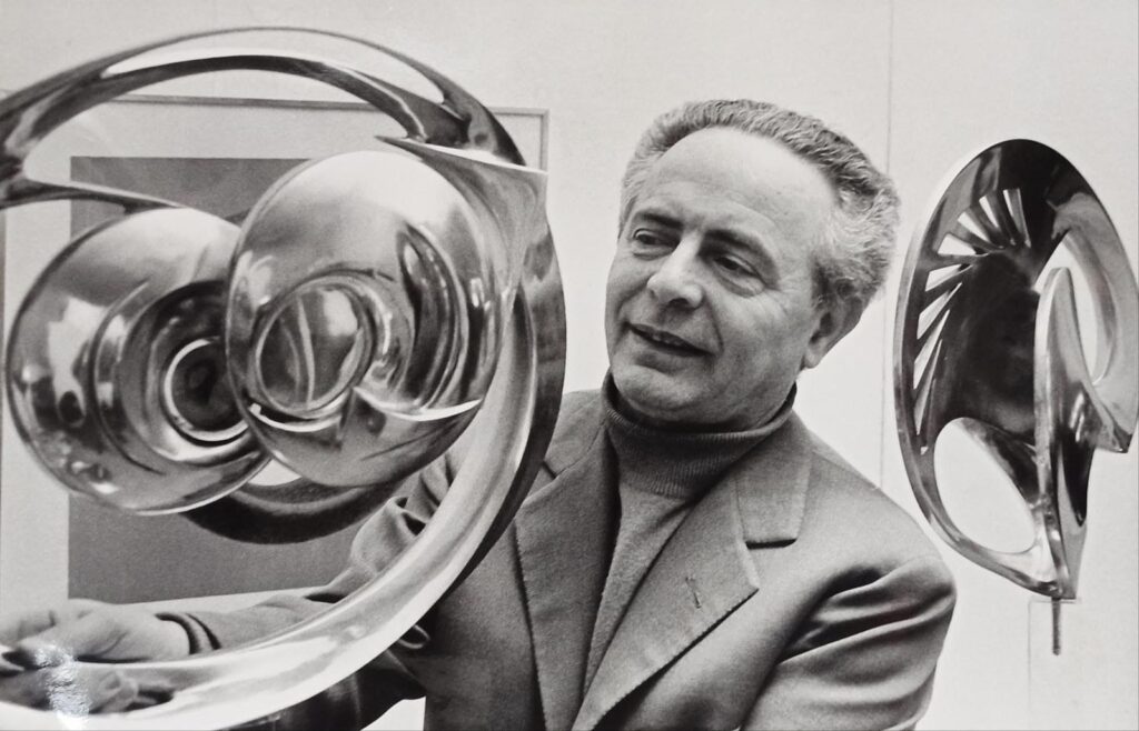 Un documentario sull'arte di Carmelo Cappello