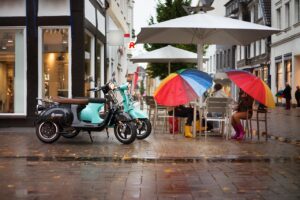Come viaggiare in sicurezza in scooter: 5 consigli utili