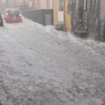 Bomba d'acqua ad Acireale, torrente esondato allaga le strade