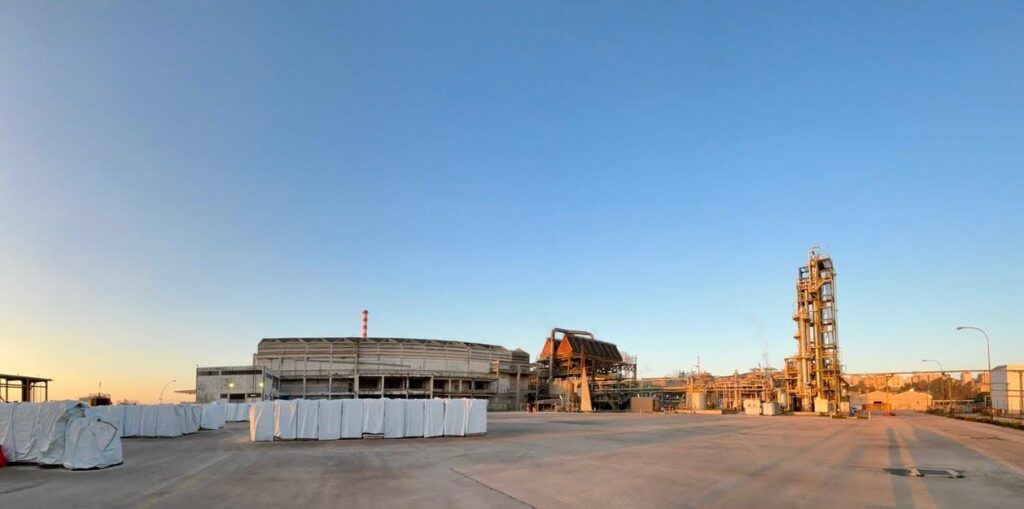 Versalis a Ragusa inizia il conto alla rovescia, trasferimenti e licenziamenti