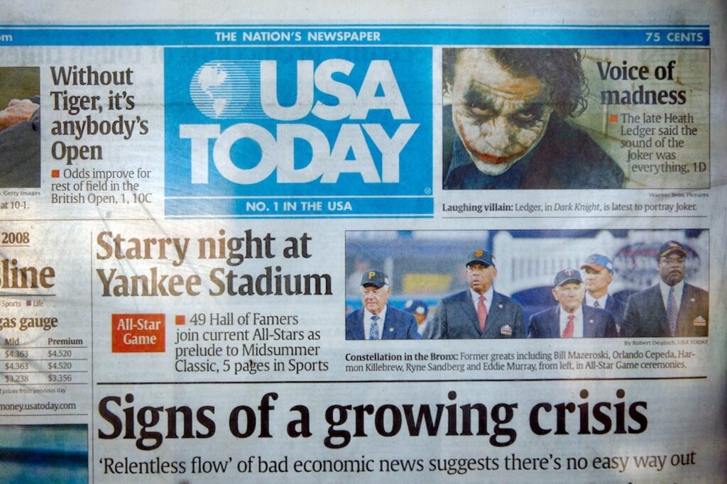 Ritrova il fratello scomparso nel 1999 guardando una foto su un giornale