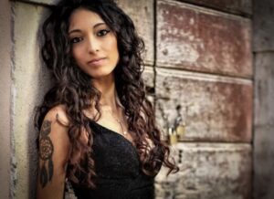 Aurora muore in un incidente a 26 anni: frontale contro un'auto guidata da un giovane drogato