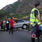 Auto con cinque giovani contro una cisterna sulla Palermo Agrigento, due morti e tre feriti