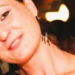 Contromano in autostrada, si schianta contro un’altra auto: Daniela muore a 47 anni e lascia 3 figli
