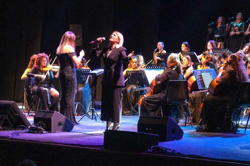 Deborah Iurato e la Women Orchestra in concerto il 27 dicembre a Vittoria