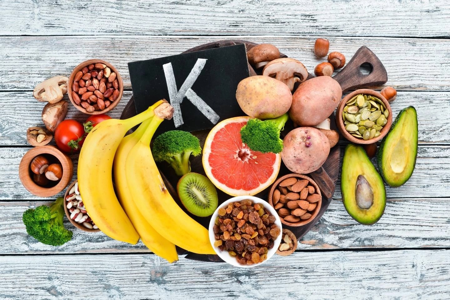 Vitamina K, in quali cibi si trova e che cosa può provocare una sua carenza
