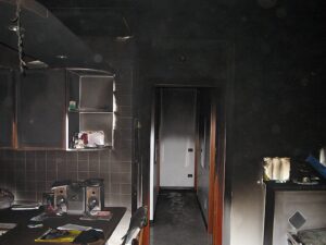 Muore un anziano a Santa Maria del Focallo, la casa invasa dal fumo