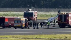 Incidente aereo ad aeroporto Catania: problemi di atterraggio per un mezzo della scuola volo