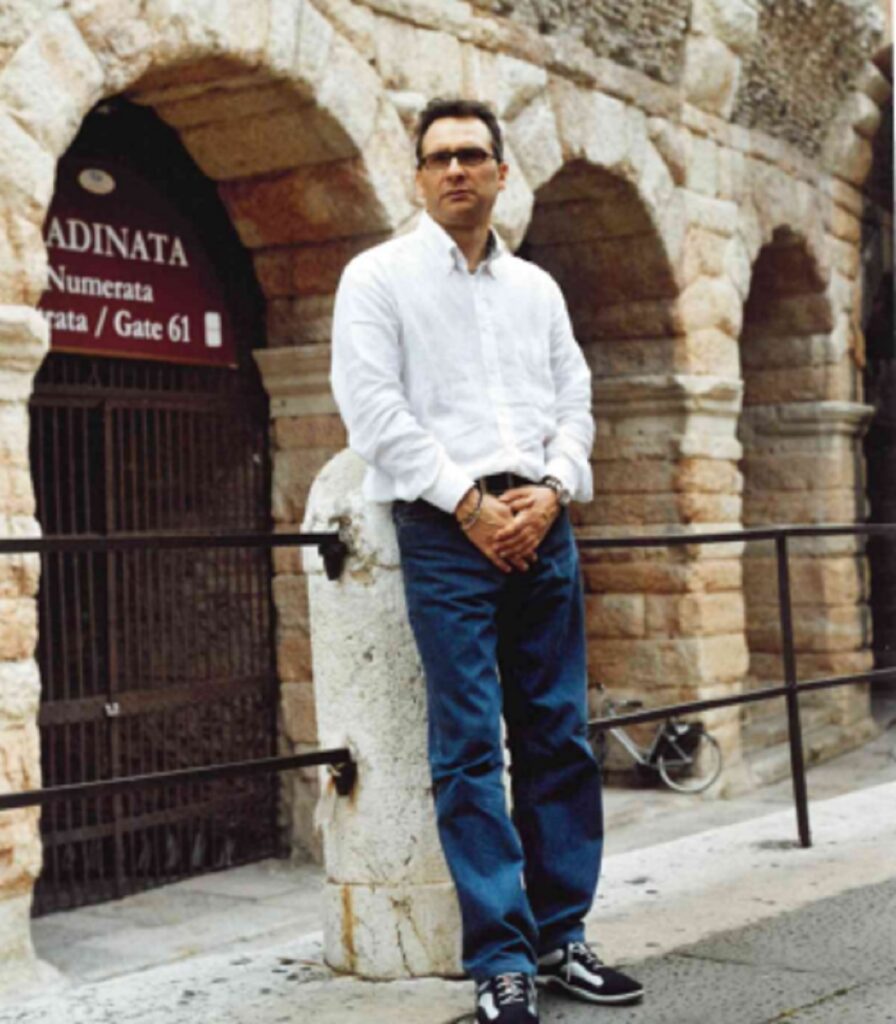 Nei quaderni intimi le fotografie inedite di Matteo Messina Denaro