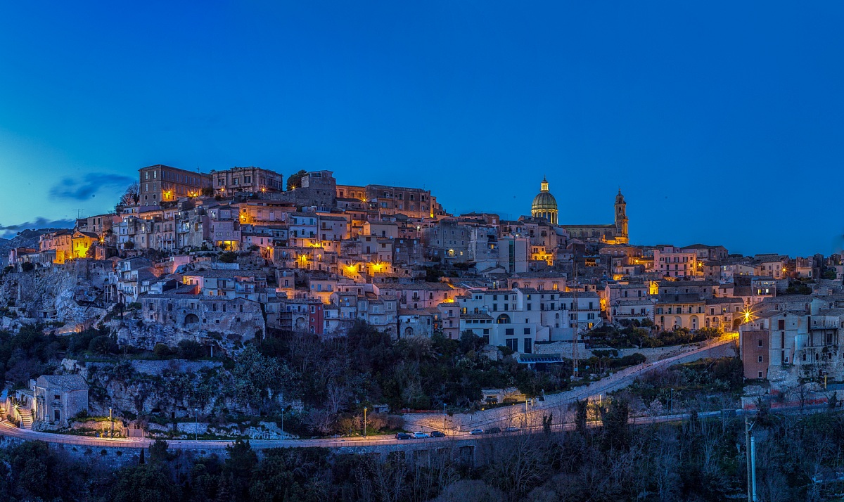 Rifinanziata per un milione 500 mila euro la legge scandalo e privilegio su Ibla