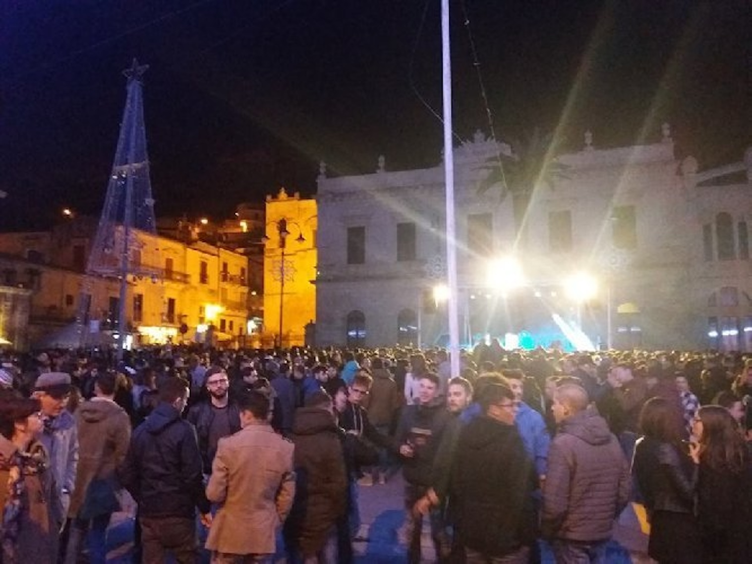 Si conferma la tradizionale e attesa rissa del sabato sera a Modica
