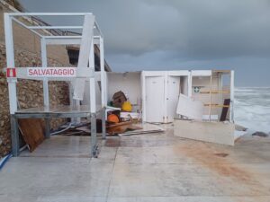 Ciclone, uno chalet distrutto a Pozzallo