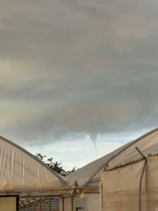 Maltempo, nube a imbuto stamani nelle campagne di Scicli