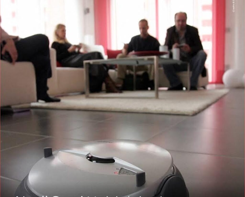 Usa, robot hackerati: aspirapolvere intelligente insulta i proprietari