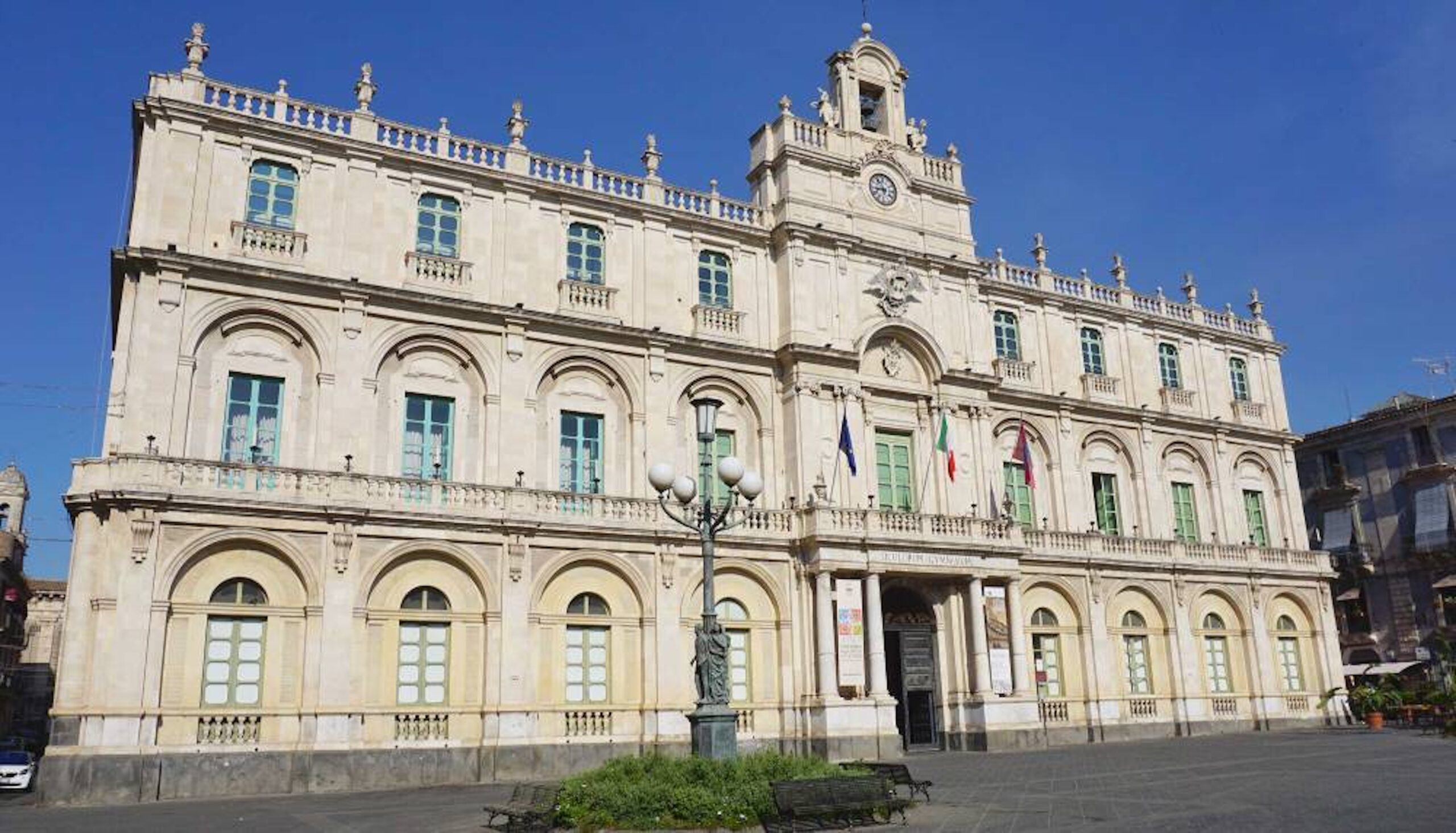 ‘Università bandita’, niente associazione per delinquere. I 9 rinviati a giudizio