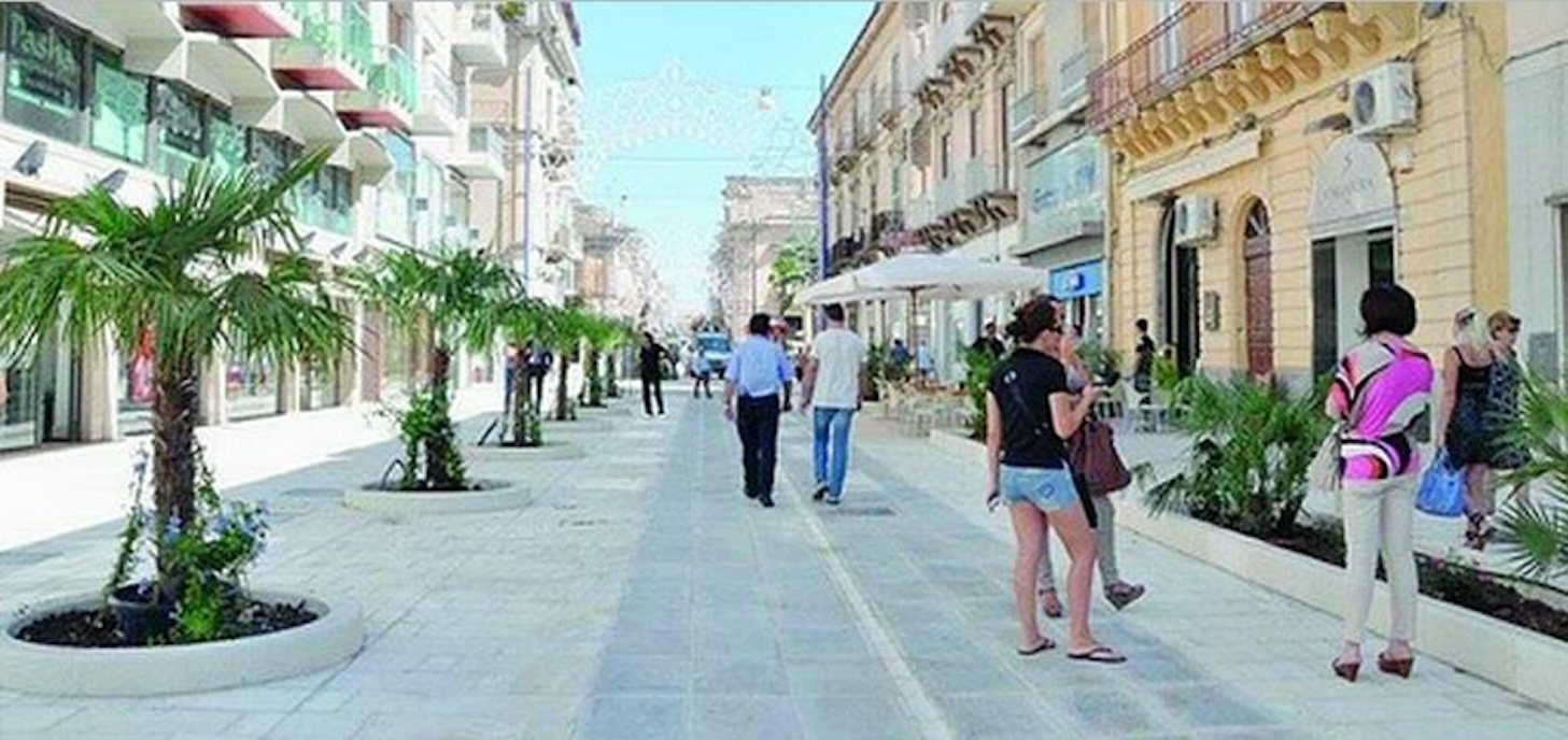 Apertura di via Roma, Ragusa ci prova