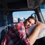 I rumeni che a Ragusa rubano il gasolio dai Tir in sosta mentre l'autista riposa