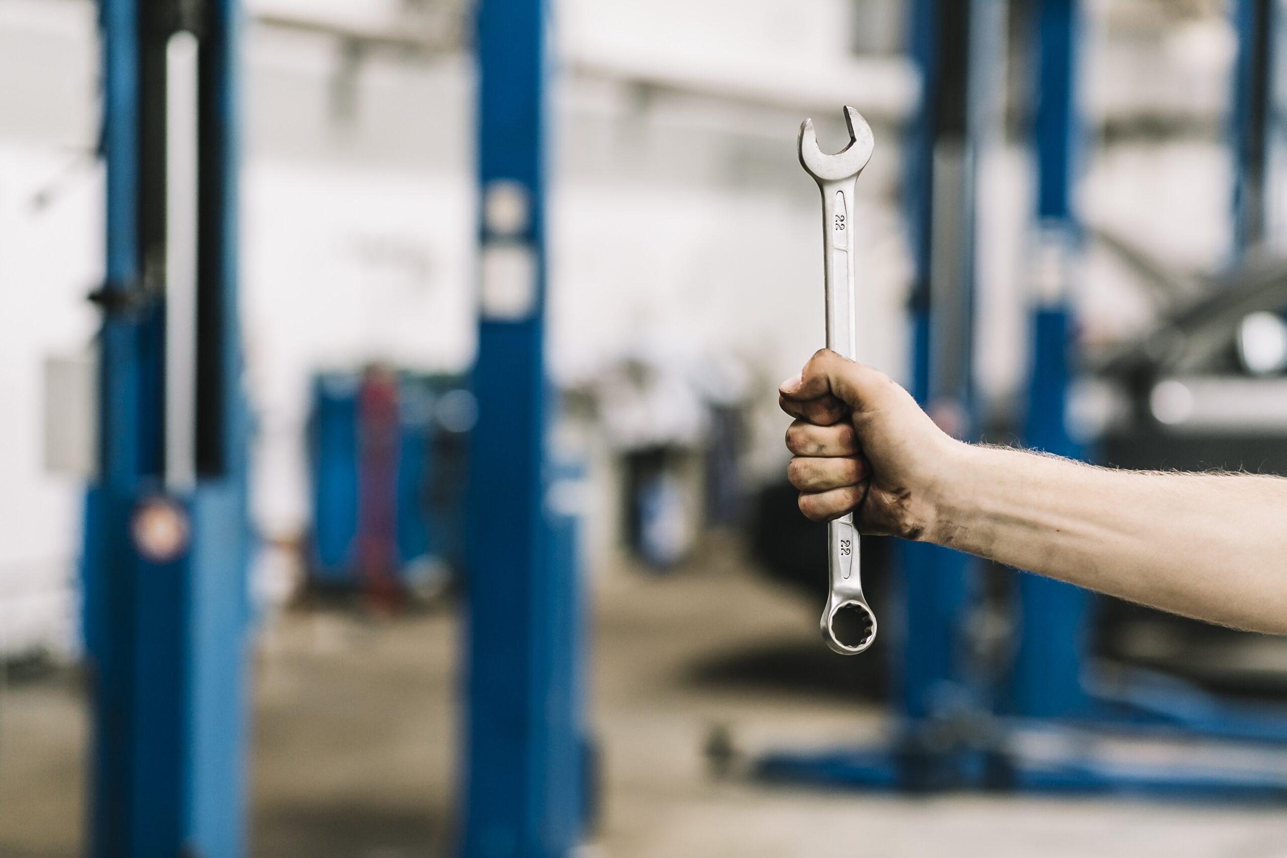 Officina meccatronica abusiva a Vittoria