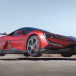 La supercar di Byd se vede una buca le salta da sola