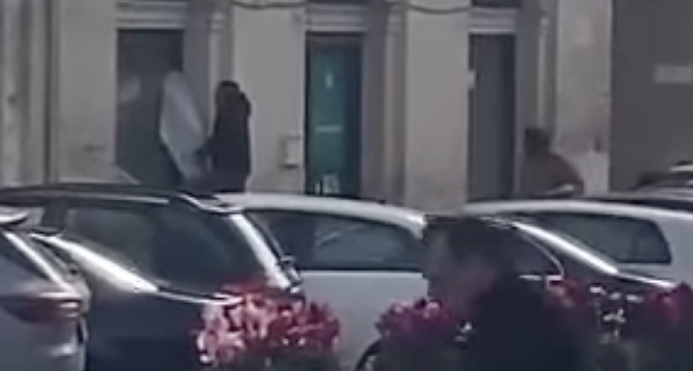 Modica, Ignazio Abbate fa rimuovere i manifesti di Maria Monisteri dalla sede elettorale