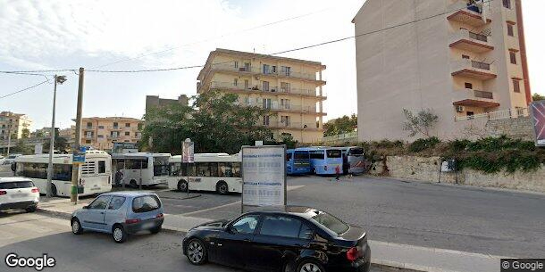 Ragusa. 52enne aggredito in via Zama, i carabinieri denunciano un minorenne