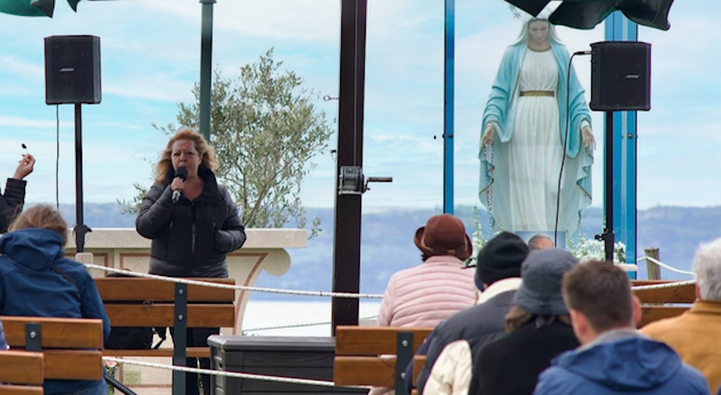 Il sangue sulla statua della Madonna di Trevignano è della veggente