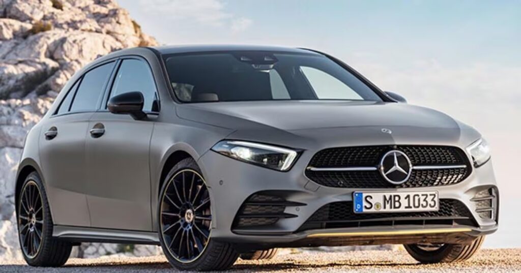 Addio alla Mercedes Classe A, la compatta uscir&agrave; di produzione dopo quasi 30 anni