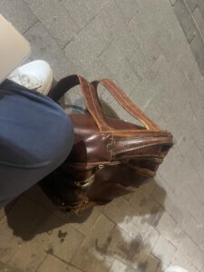 La libreria con annesso bar catanese dove è vietato aprire il computer