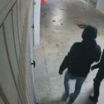 L'algerino che  si aggira intorno alle villette a Marina di Ragusa