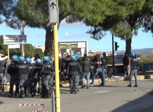 Incontro di calcio Vittoria-Milazzo, 32 tifosi colpiti dal Daspo