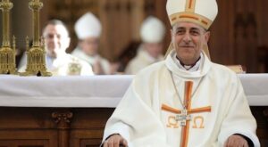 Papa Francesco, il cardinale Fernandez: «Deve imparare di nuovo a parlare»