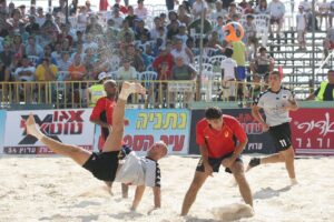 Beach soccer negato a Marina di Modica, la rovesciata di Abbate