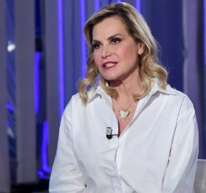 Simona Ventura ha adottato Caterina: «È mia figlia a tutti gli effetti»