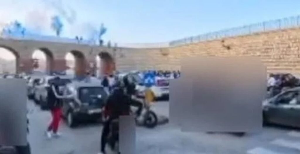 Bolgia in strada dopo il funerale: multe e denunce a Siracusa