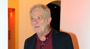 Morto Antonello Fassari, l’attore star de “I Cesaroni”: aveva 72 anni, era malato da tempo