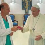 Sergio Alfieri, il medico di Papa Francesco: «Aveva gli occhi aperti