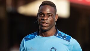 Mario Balotelli, nato in Sicilia: “Cerco mia madrina palermitana, si chiama Angela”