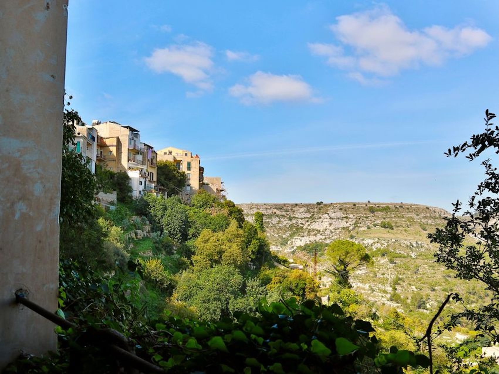 53enne si toglie la vita a Ragusa lanciandosi nel vuoto
