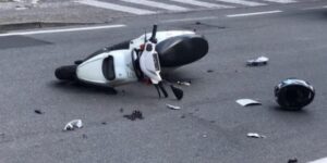 Grave incidente a Modica: quattro feriti, un 14enne in rianimazione