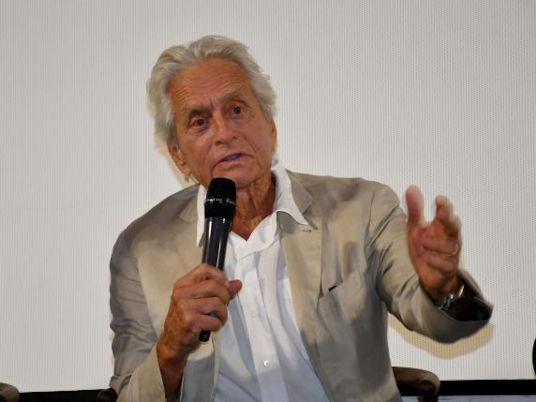 Michael Douglas a Taormina: “Chiedo scusa per il presidente Trump”